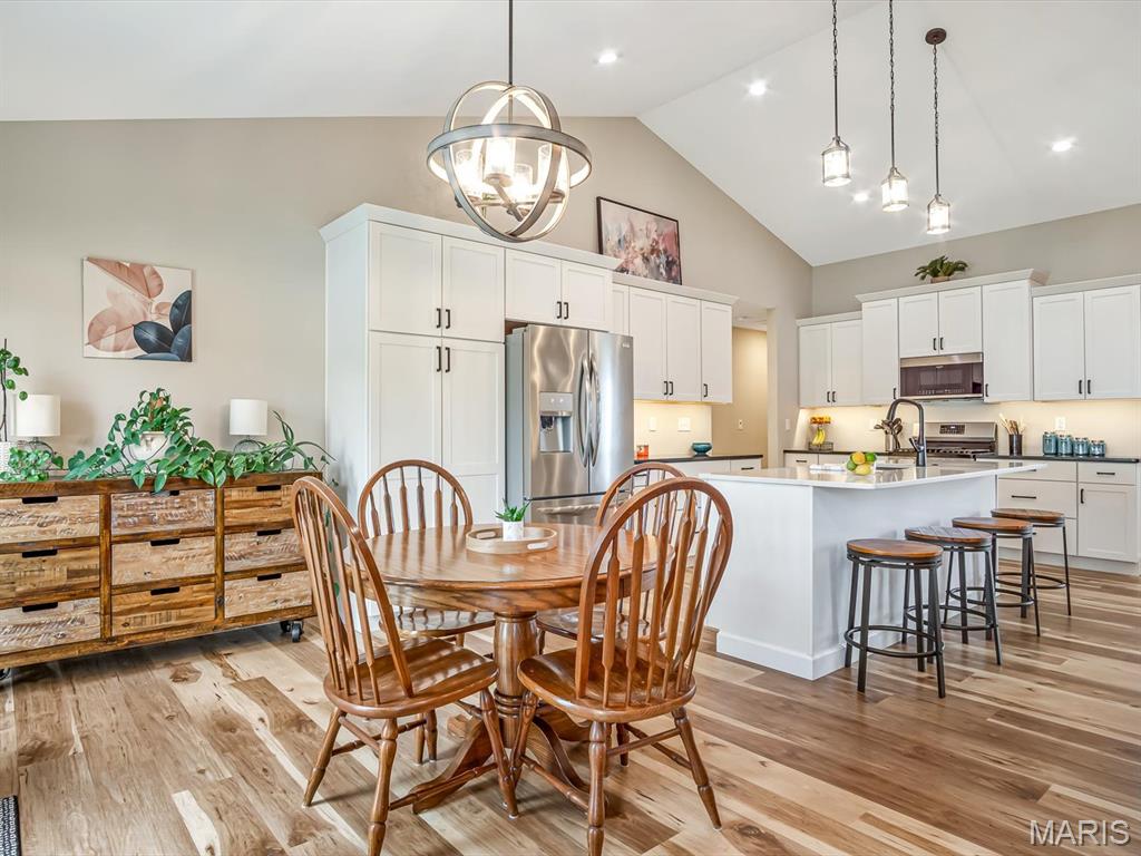 1305 Coleridge Court