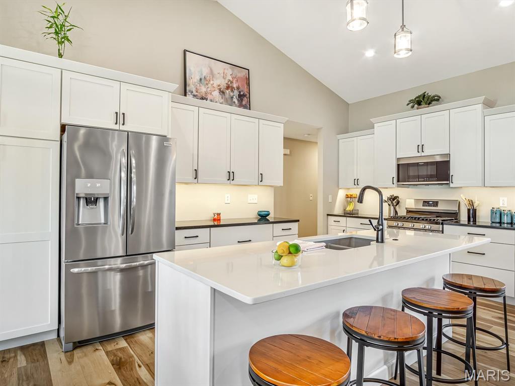 1305 Coleridge Court