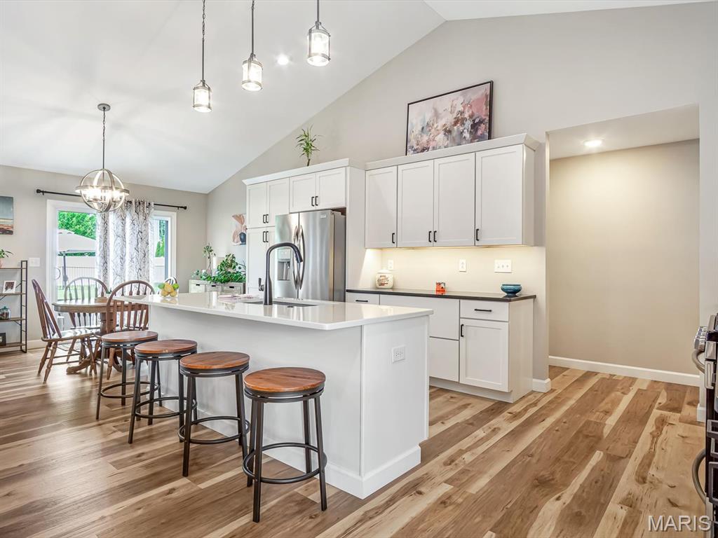 1305 Coleridge Court