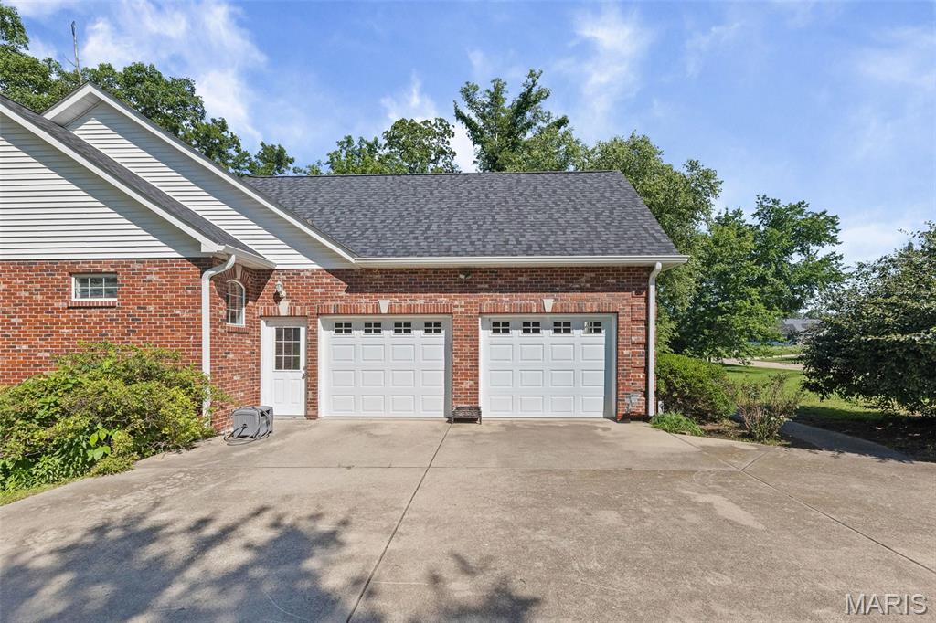 5259 Shingle Oak Lane