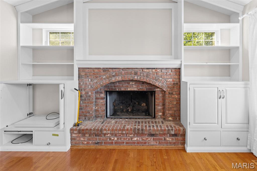 5259 Shingle Oak Lane