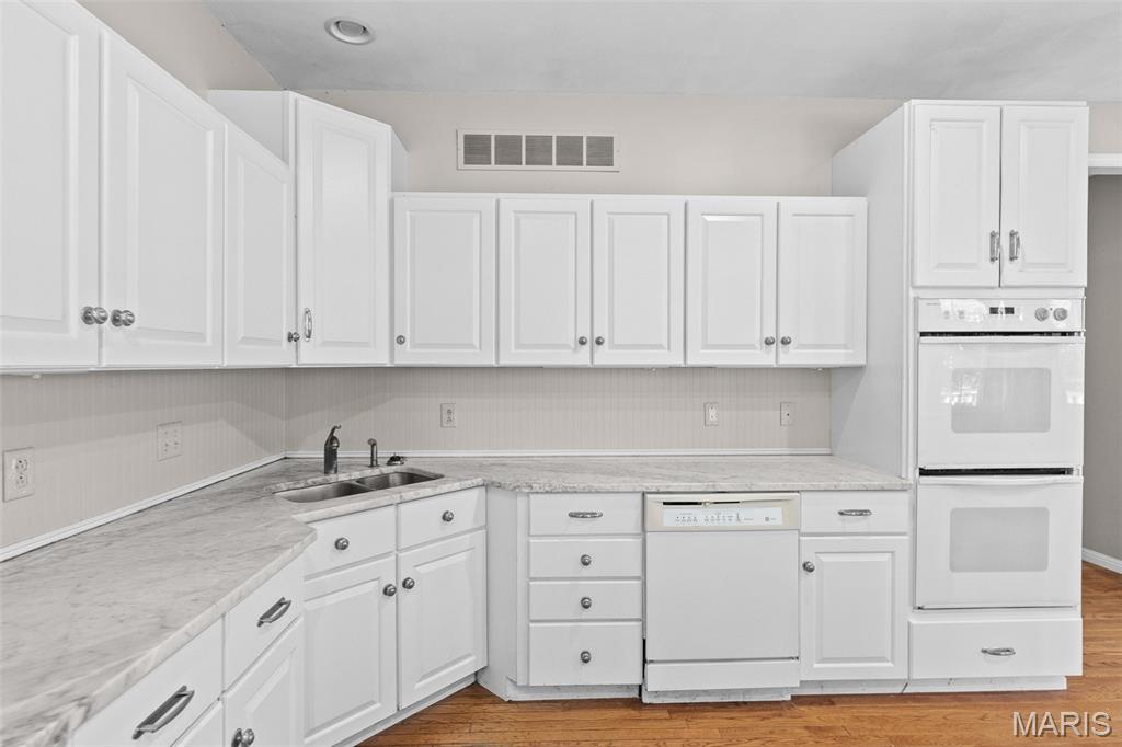 5259 Shingle Oak Lane
