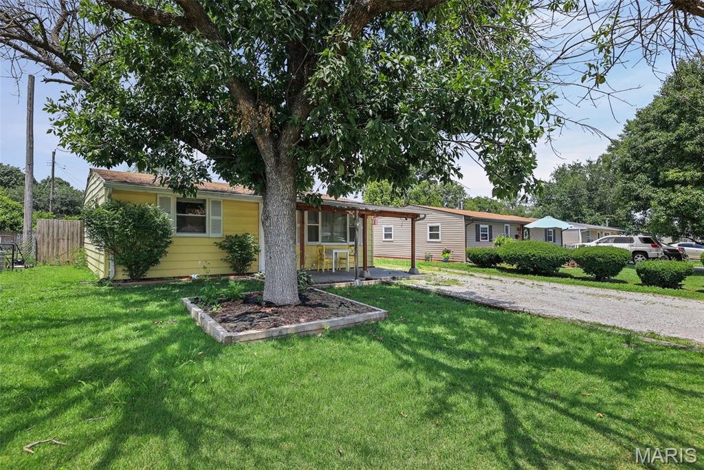 221 Saint John Drive