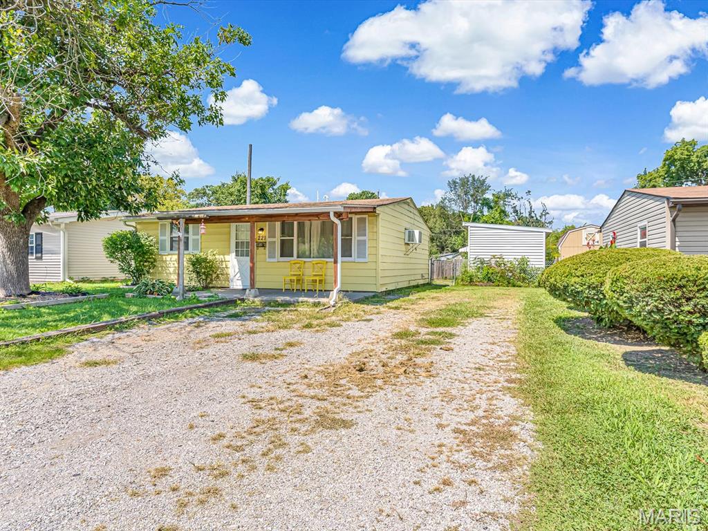 221 Saint John Drive