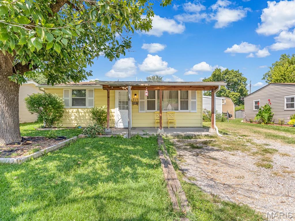 221 Saint John Drive