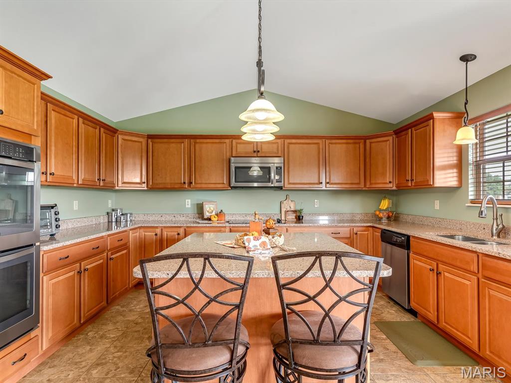 4009 Autumn Oak Drive