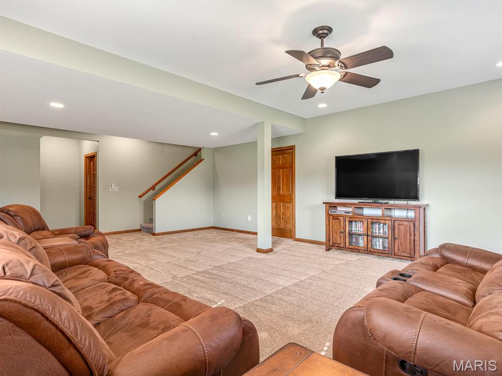 4009 Autumn Oak Drive