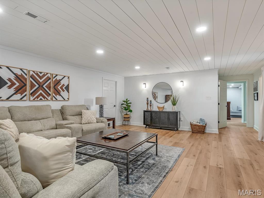 1608 Easthaven Drive