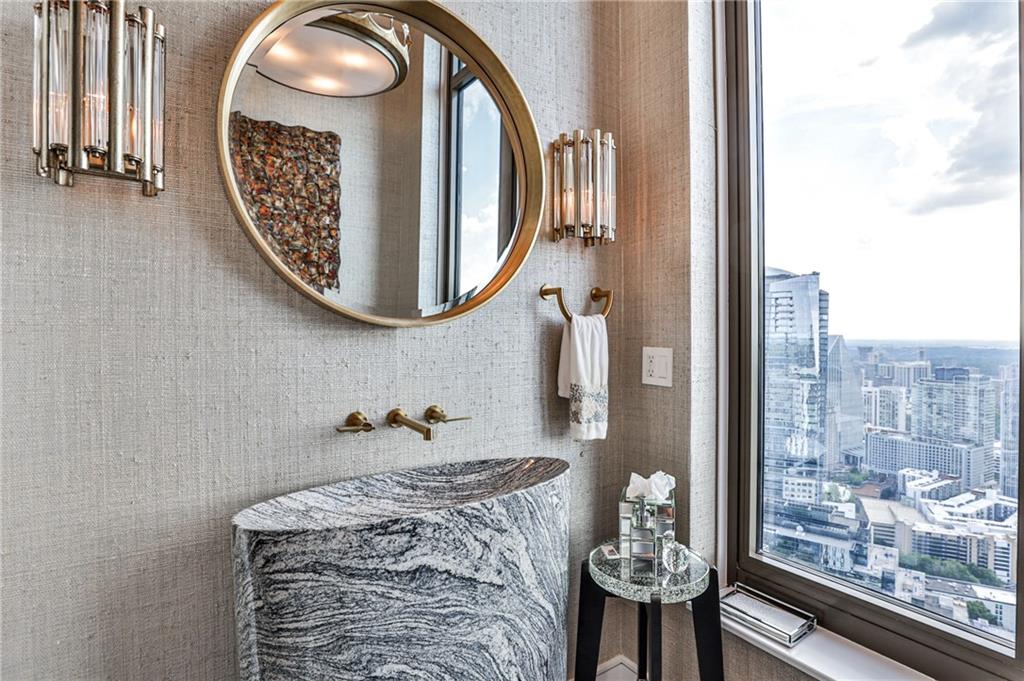 3376 Peachtree Road NE Unit 56