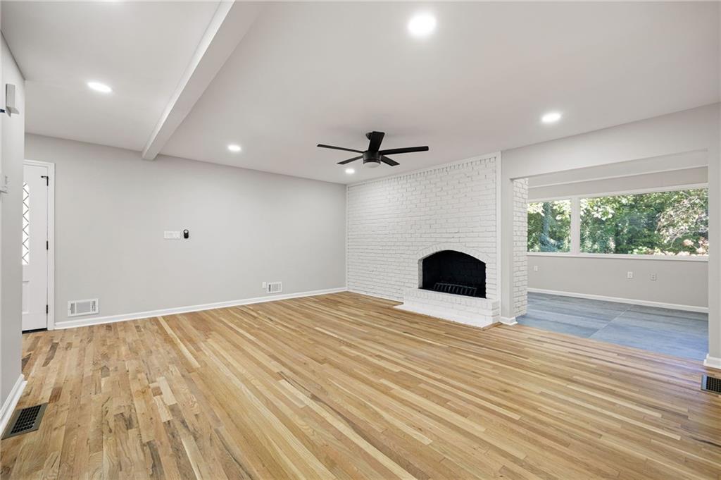 380 Thornwood Drive