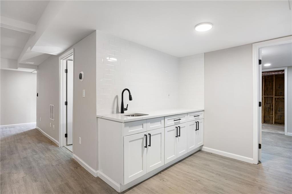380 Thornwood Drive