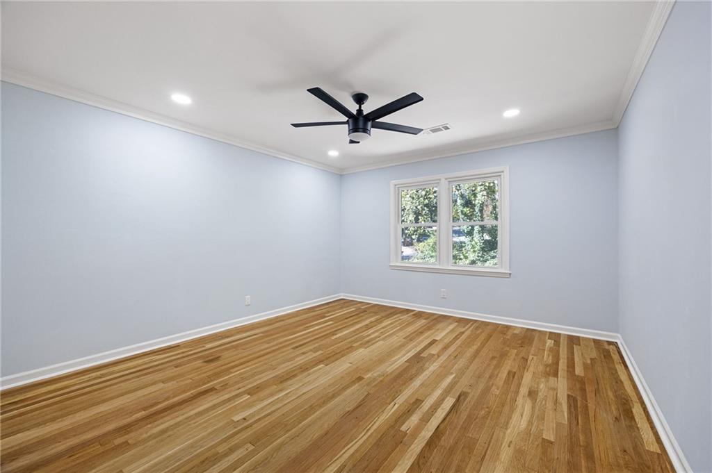 380 Thornwood Drive