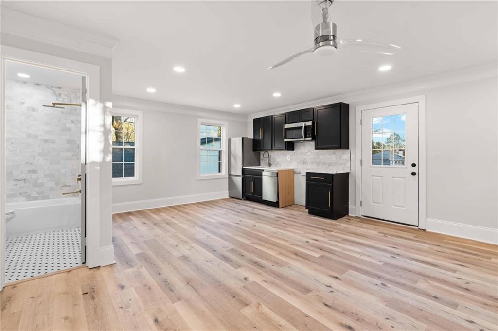 4730 Paran Valley NW