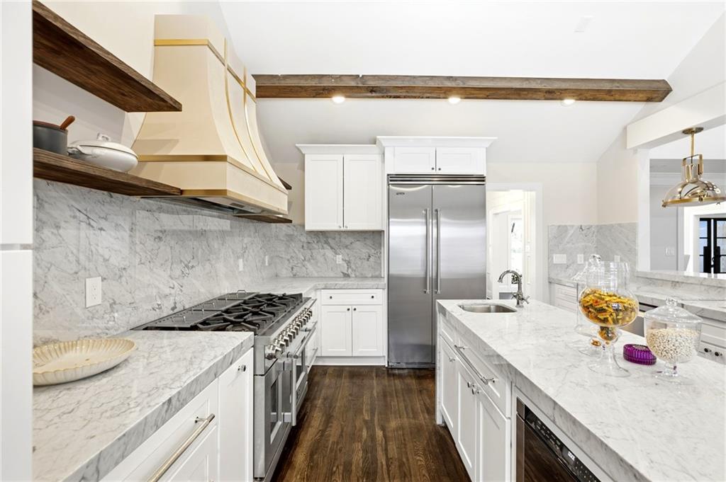 4730 Paran Valley NW