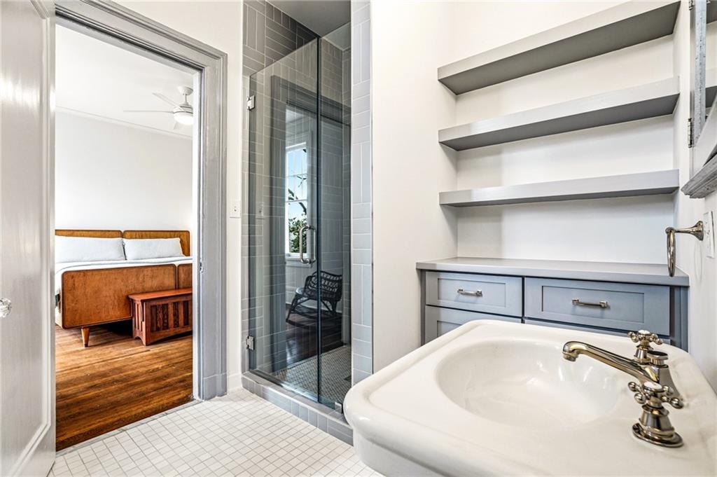 794 Springdale Road NE