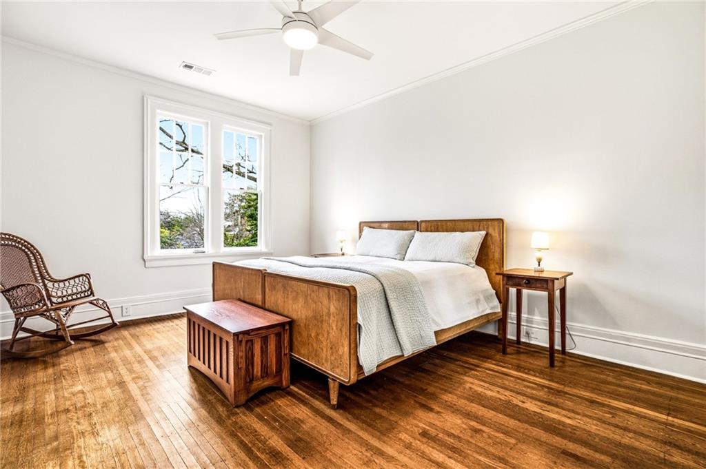 794 Springdale Road NE