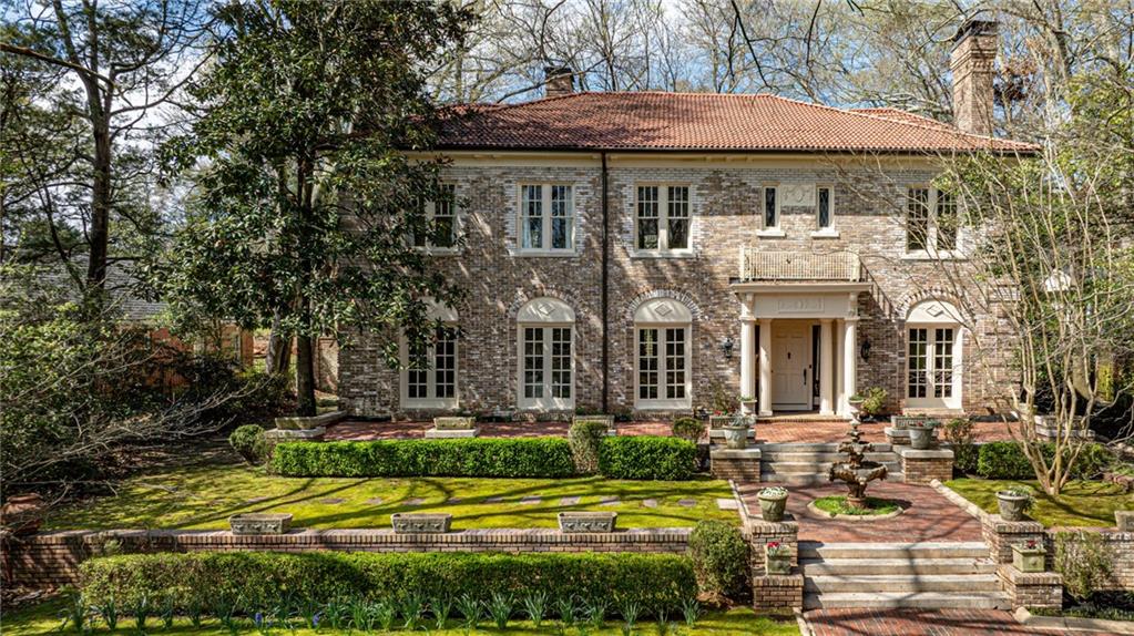 794 Springdale Road NE