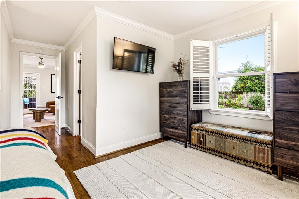 1264 Spring Valley Lane NE