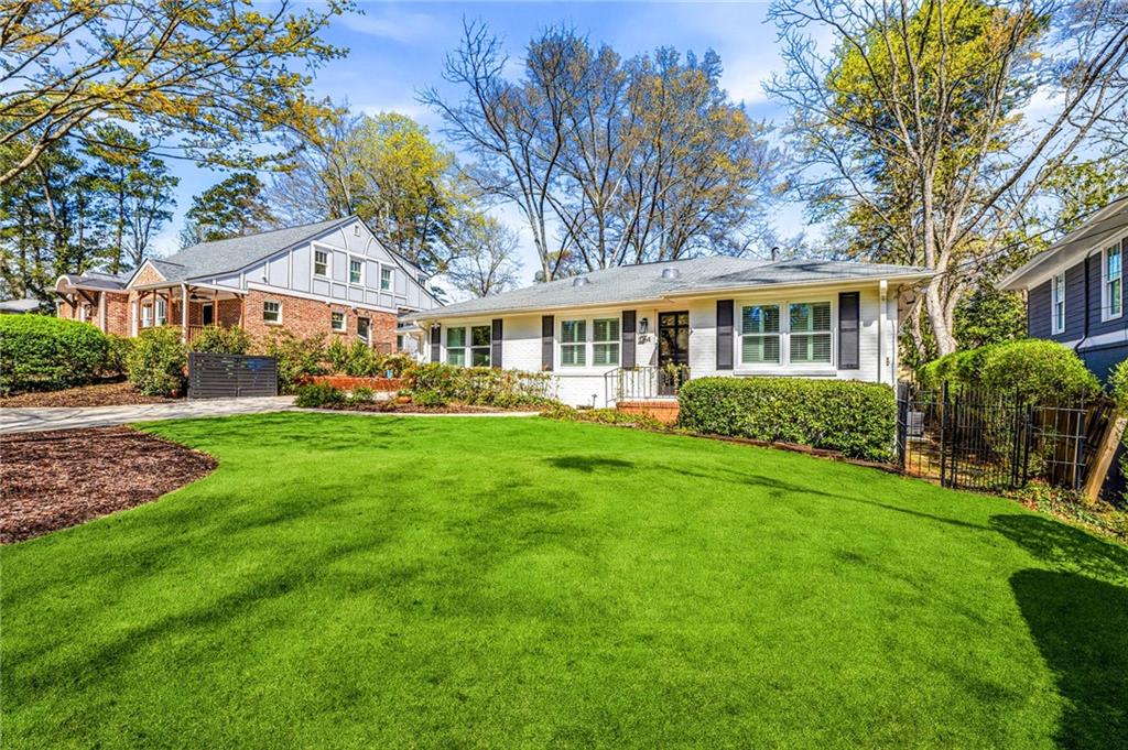 1264 Spring Valley Lane NE