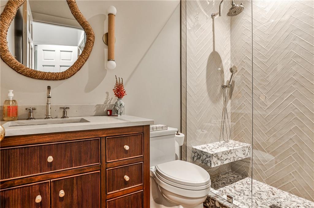 3990 Paces Ferry NW Road