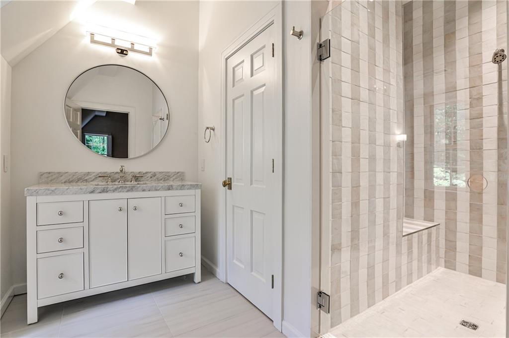 3990 Paces Ferry NW Road