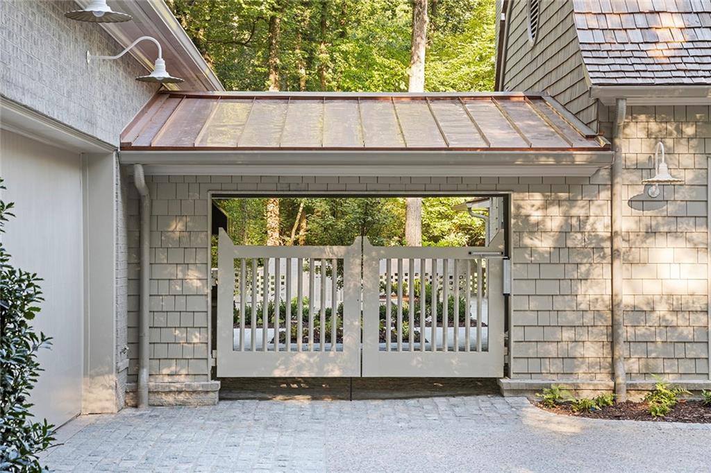 3990 Paces Ferry NW Road