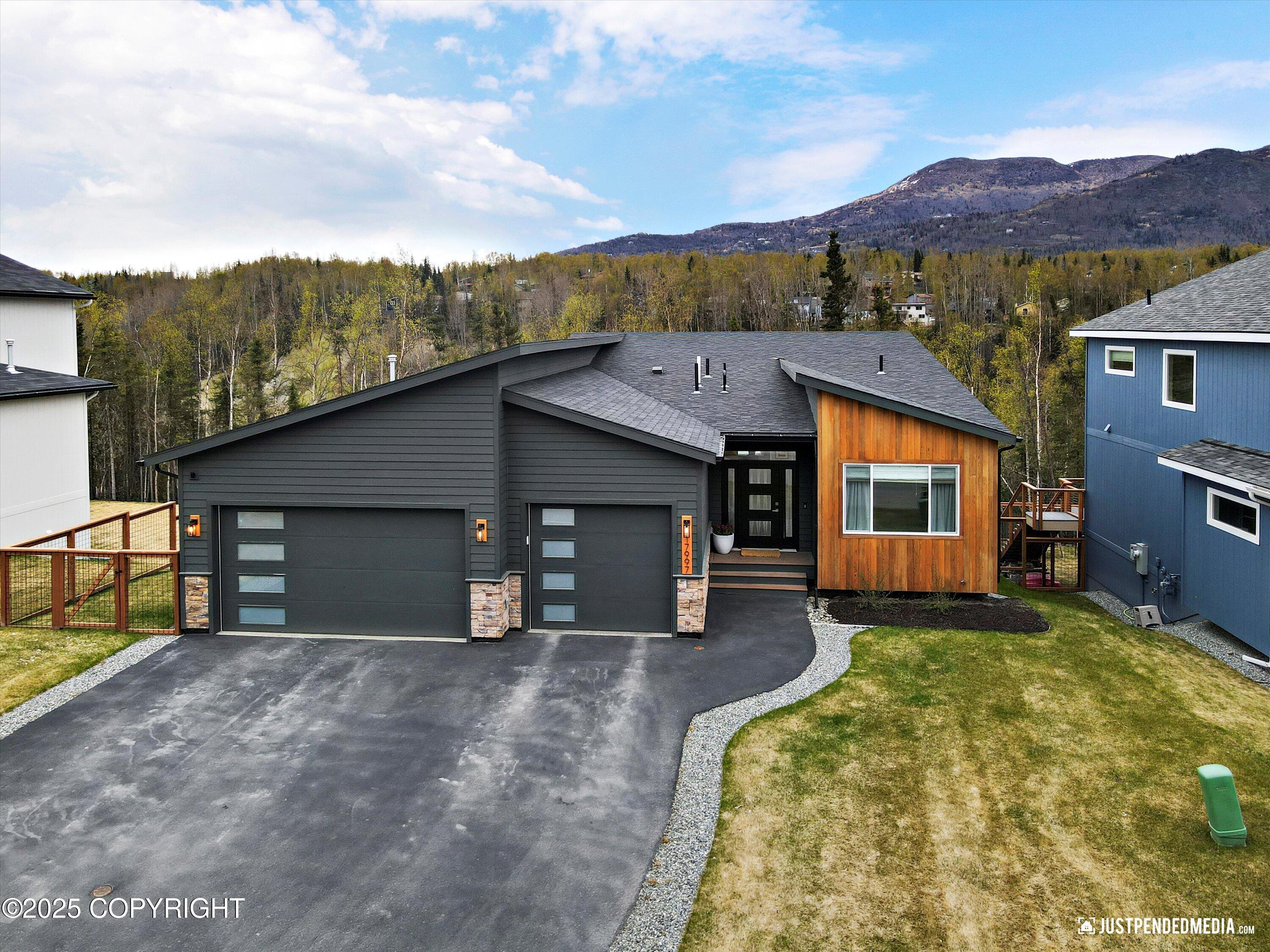 17997 Rivervista Road