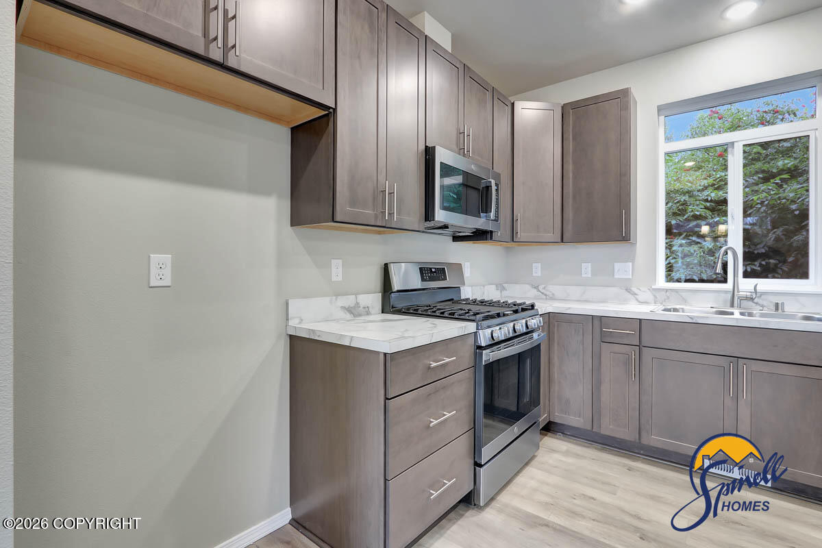 12233 Vista Ridge Loop