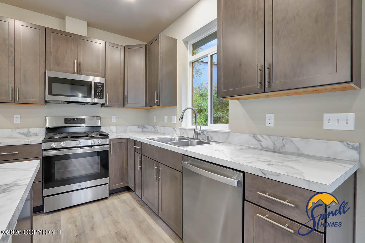 12233 Vista Ridge Loop