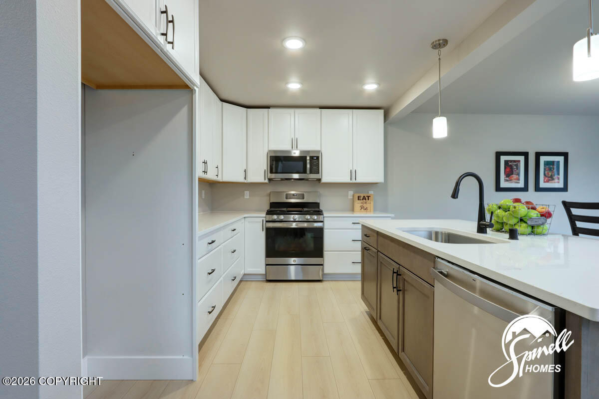 LOT 2 GREY OWL Way