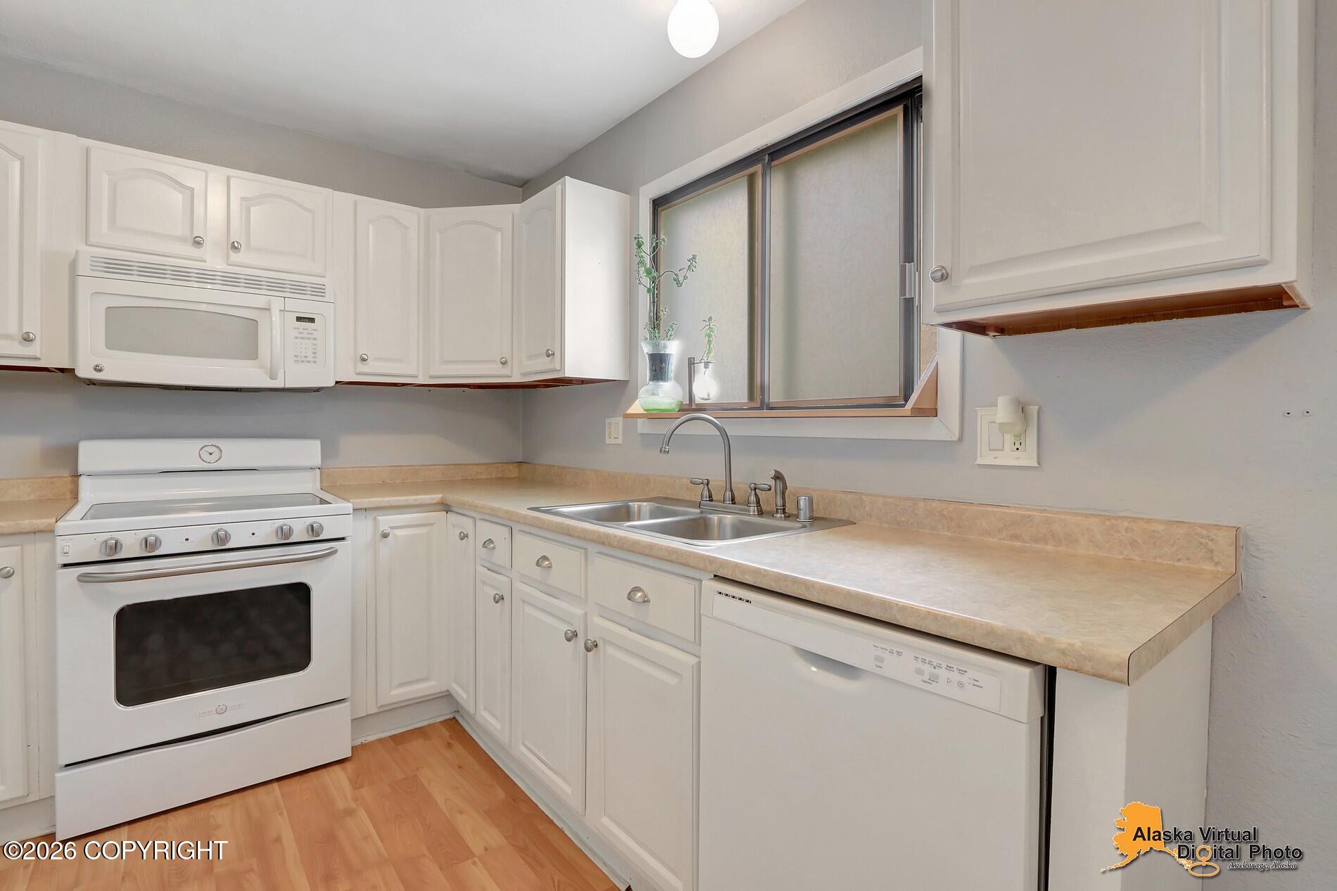 6222 E 12th Avenue # D1 Unit: #D1
