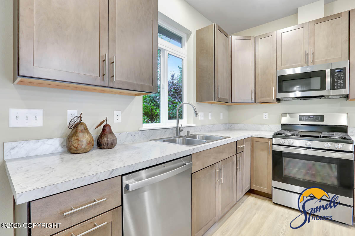12241 Vista Ridge Loop