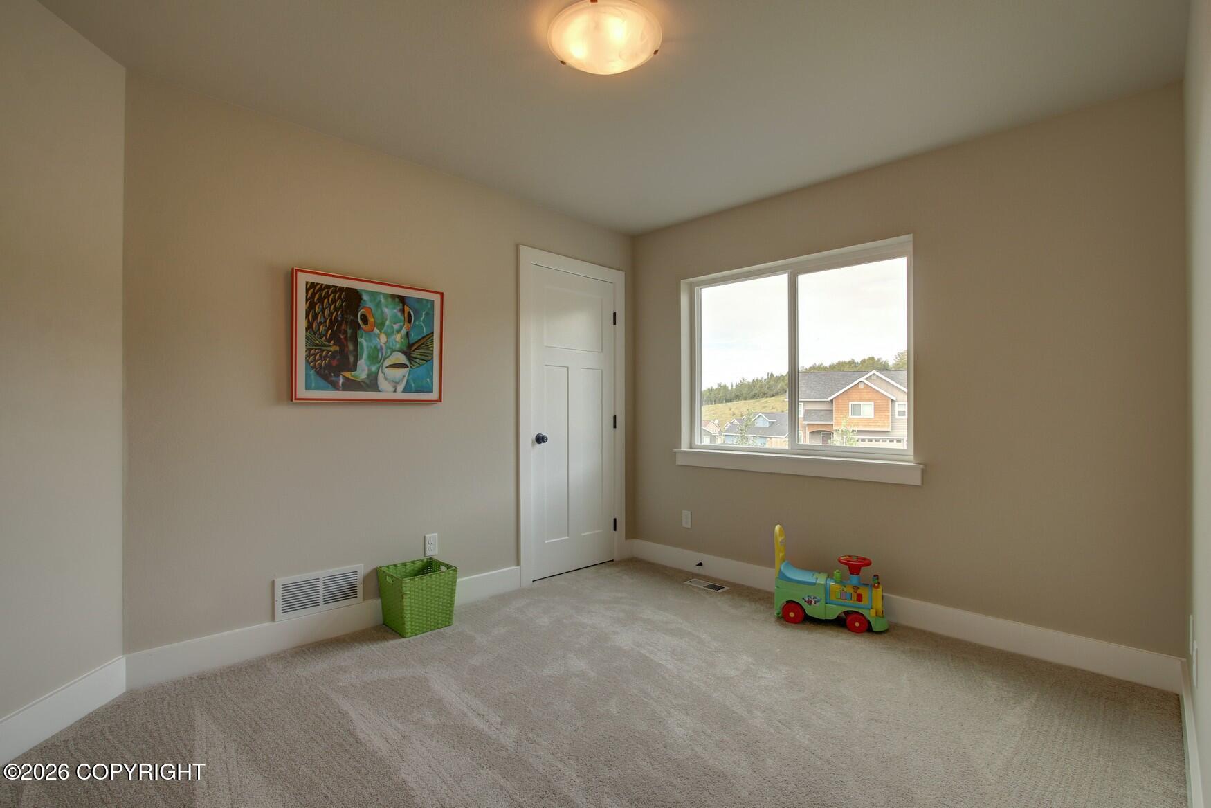 7140 MORAINE Circle