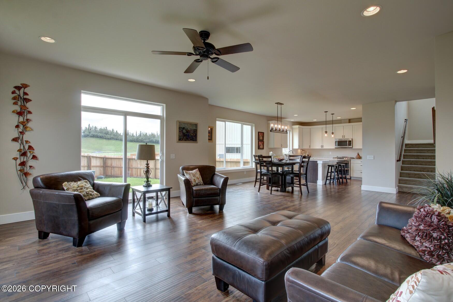 7140 MORAINE Circle