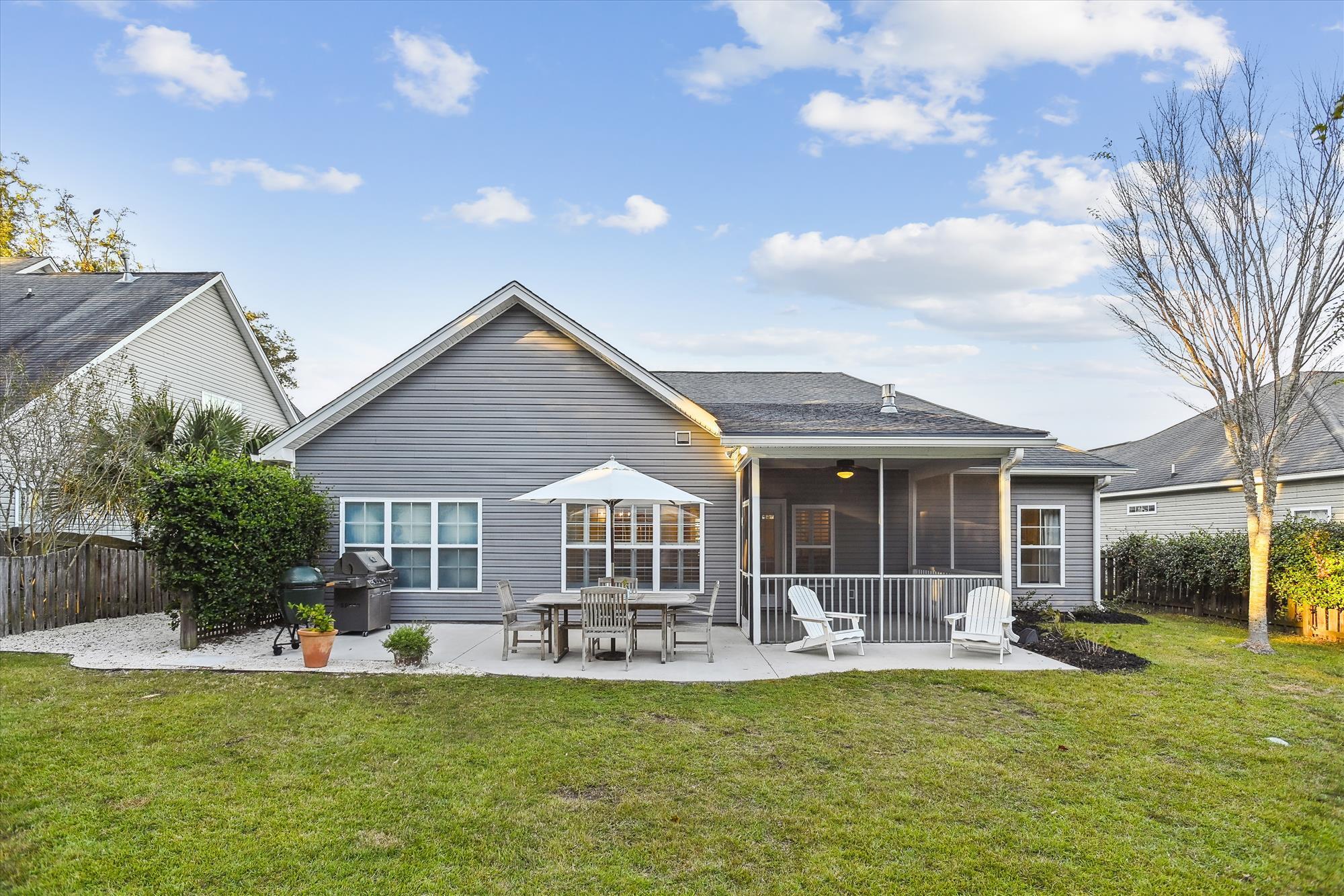 1533 Maple Grove Drive