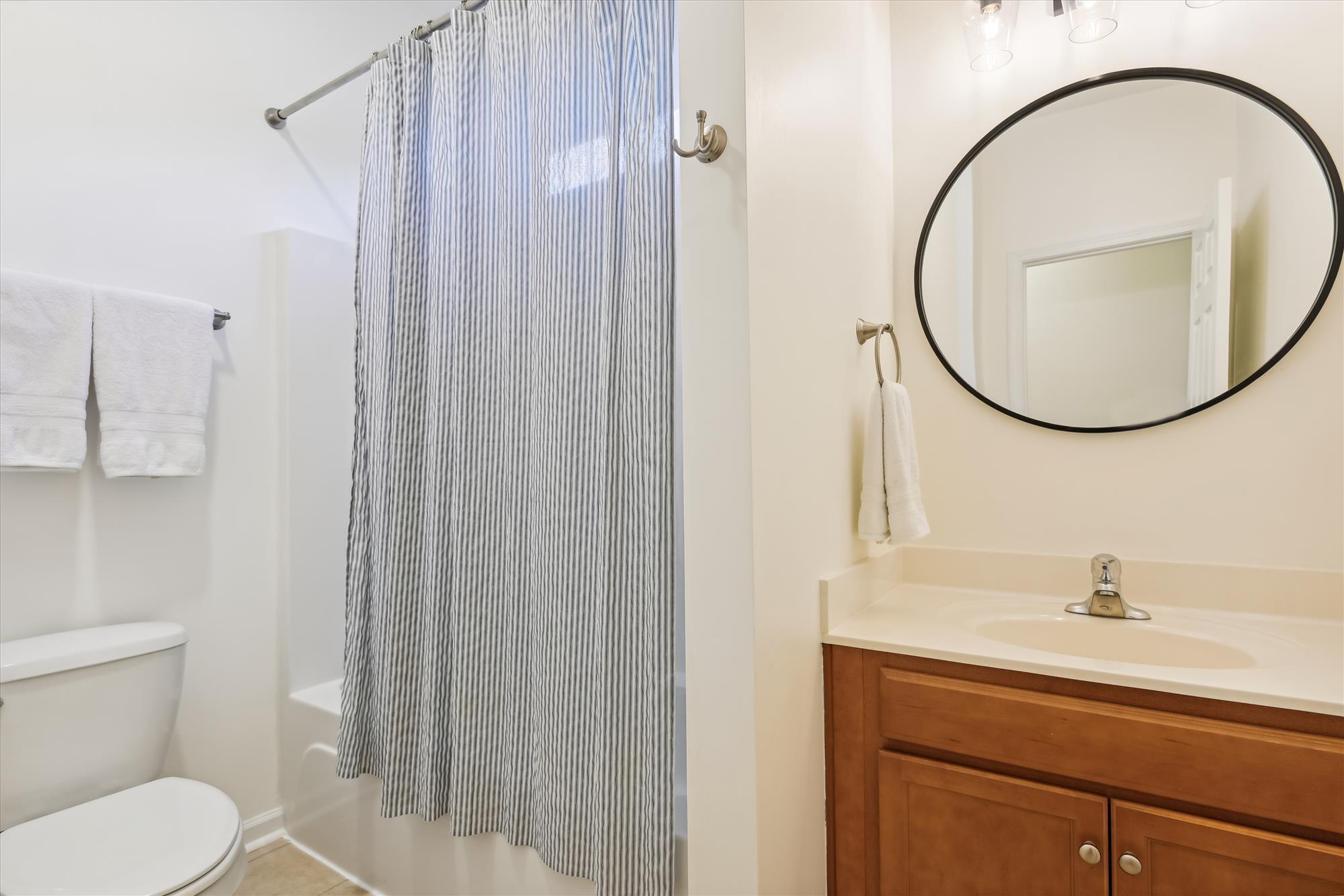 1533 Maple Grove Drive