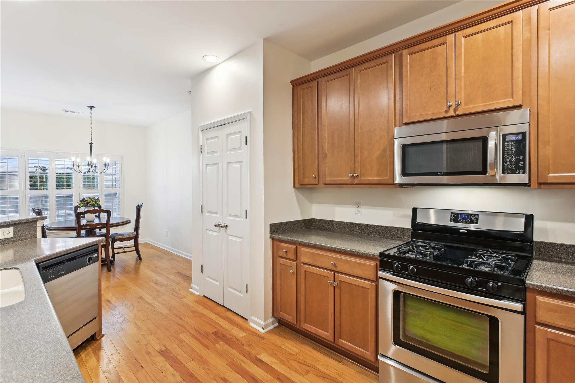 1533 Maple Grove Drive