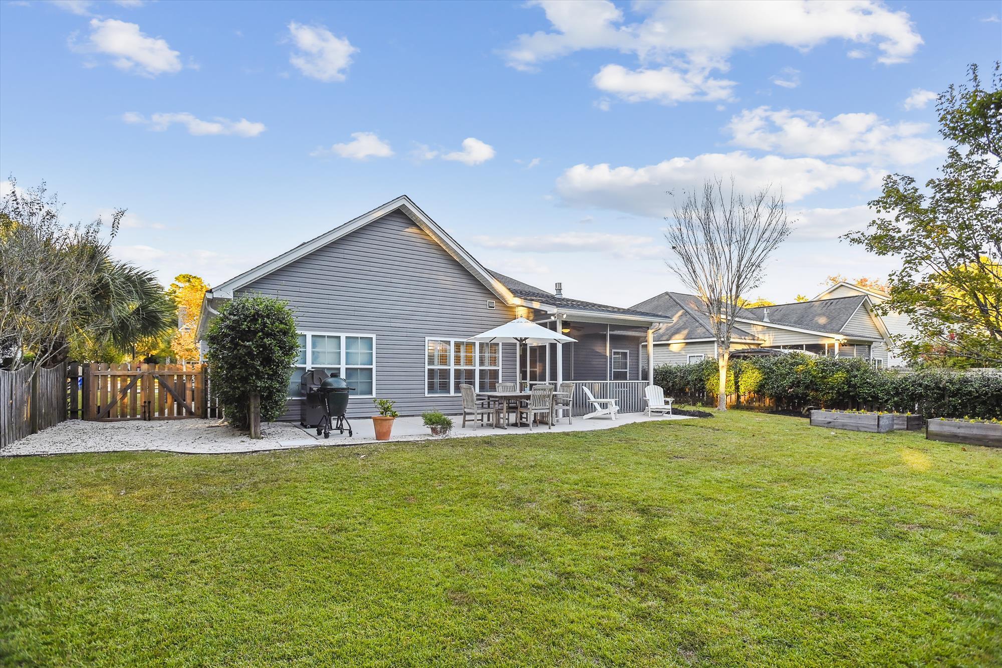 1533 Maple Grove Drive