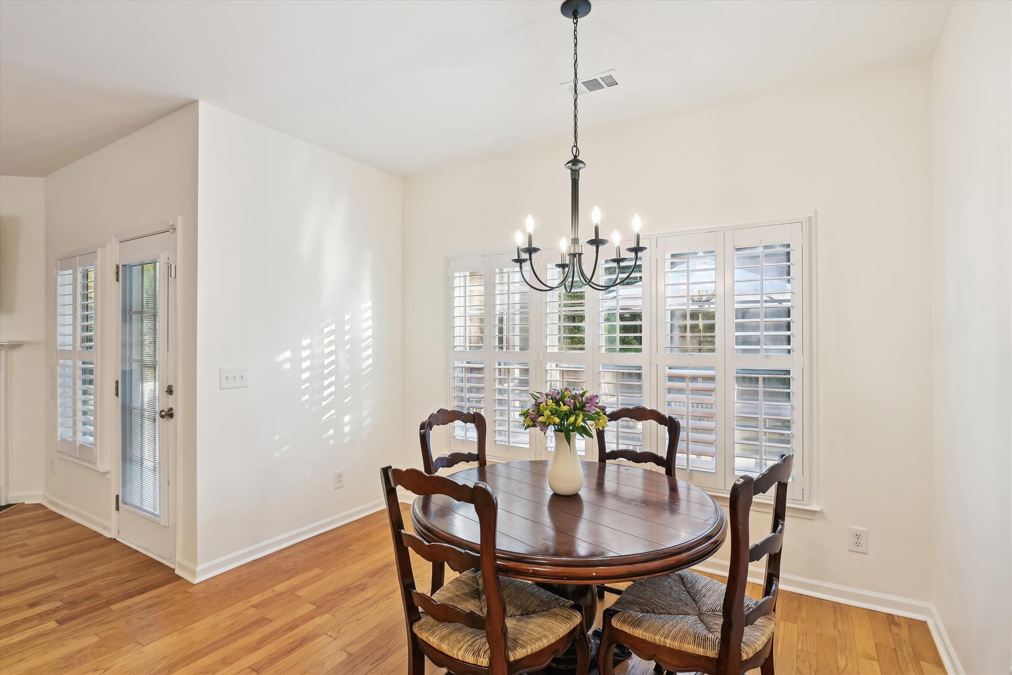 1533 Maple Grove Drive