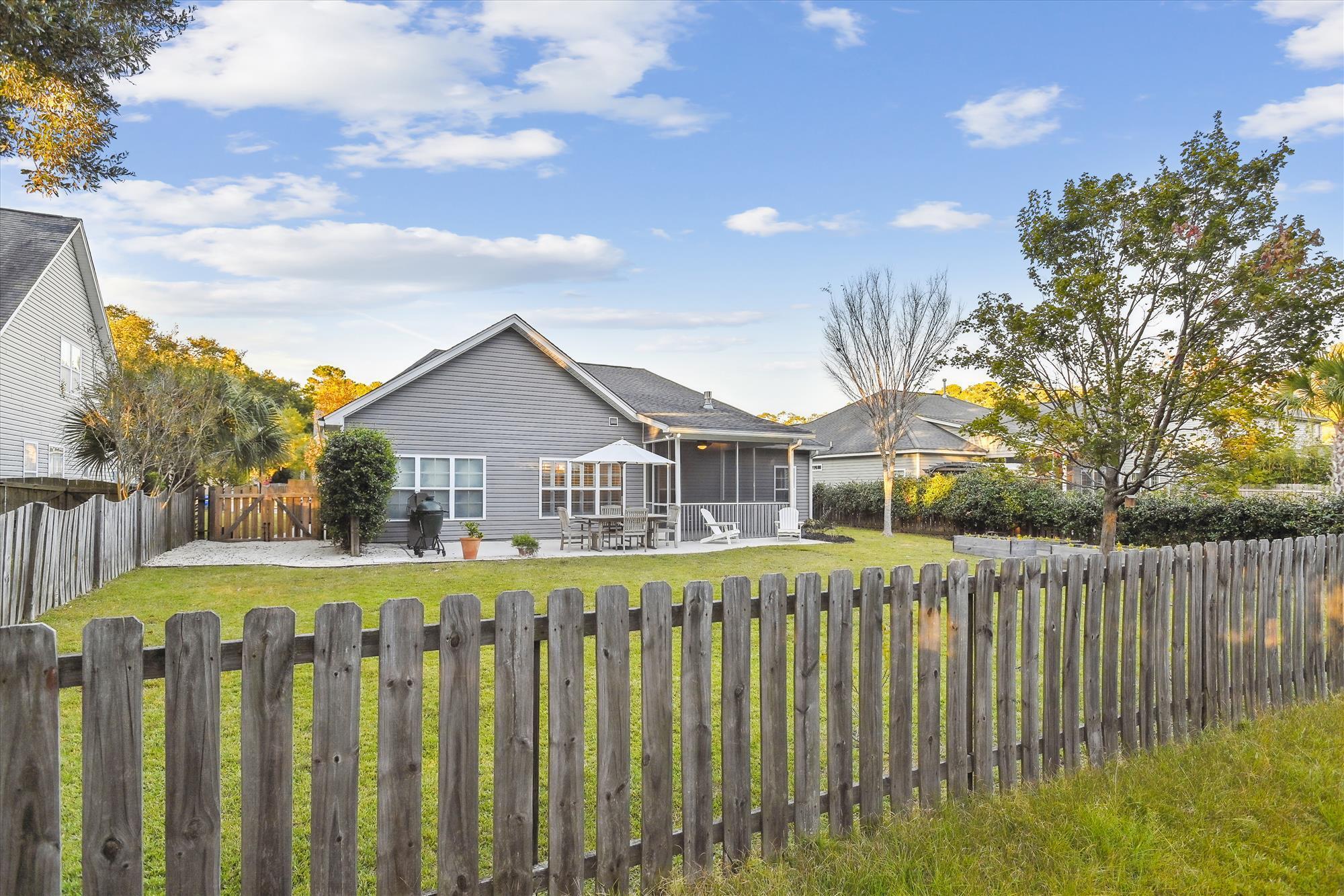 1533 Maple Grove Drive