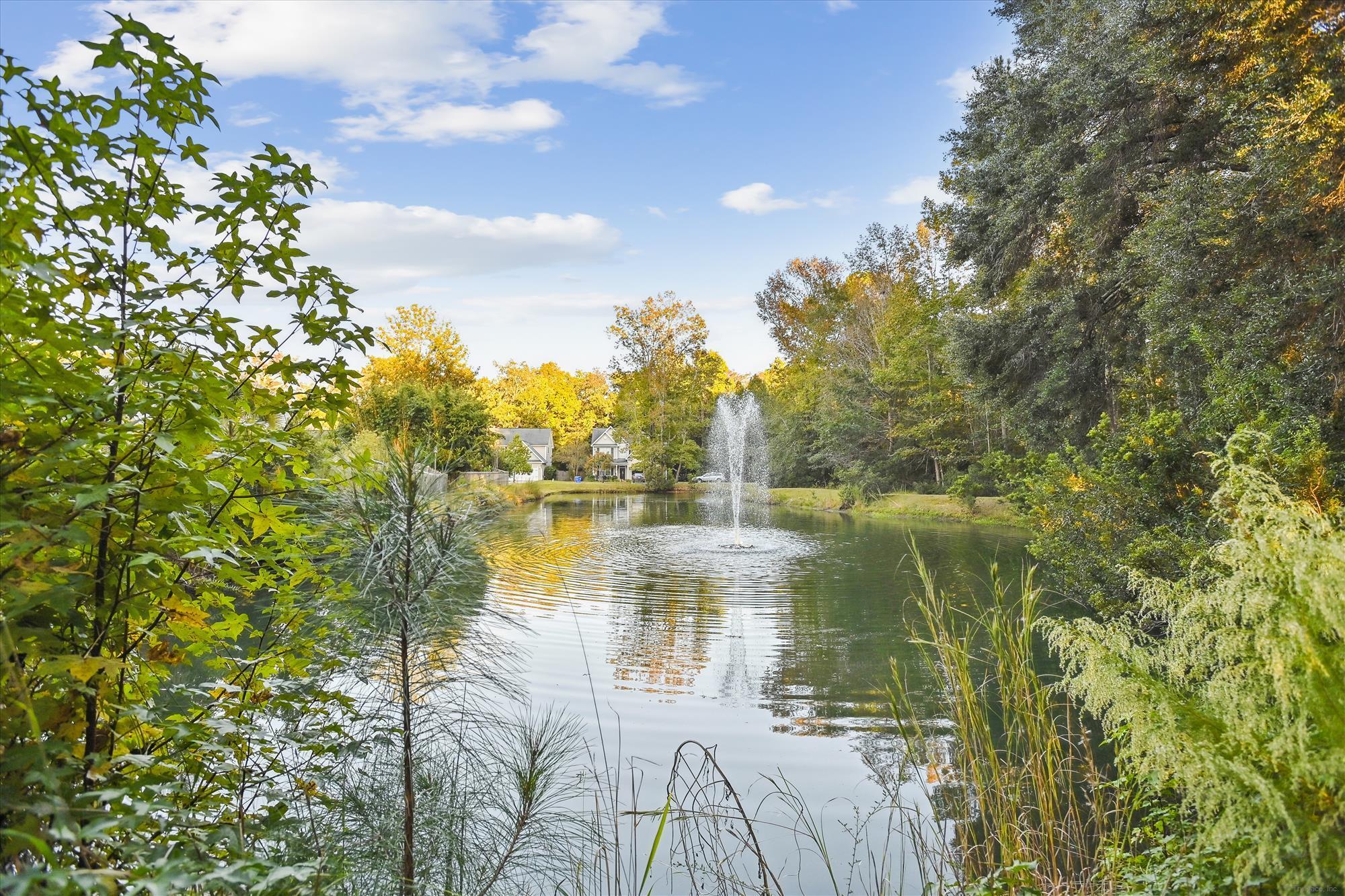 1533 Maple Grove Drive