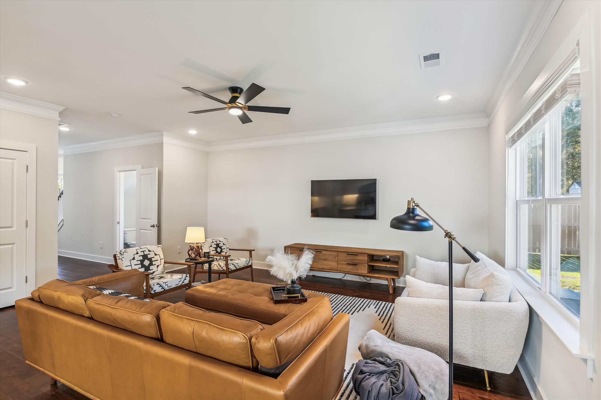 2874 Landed Gentry Way