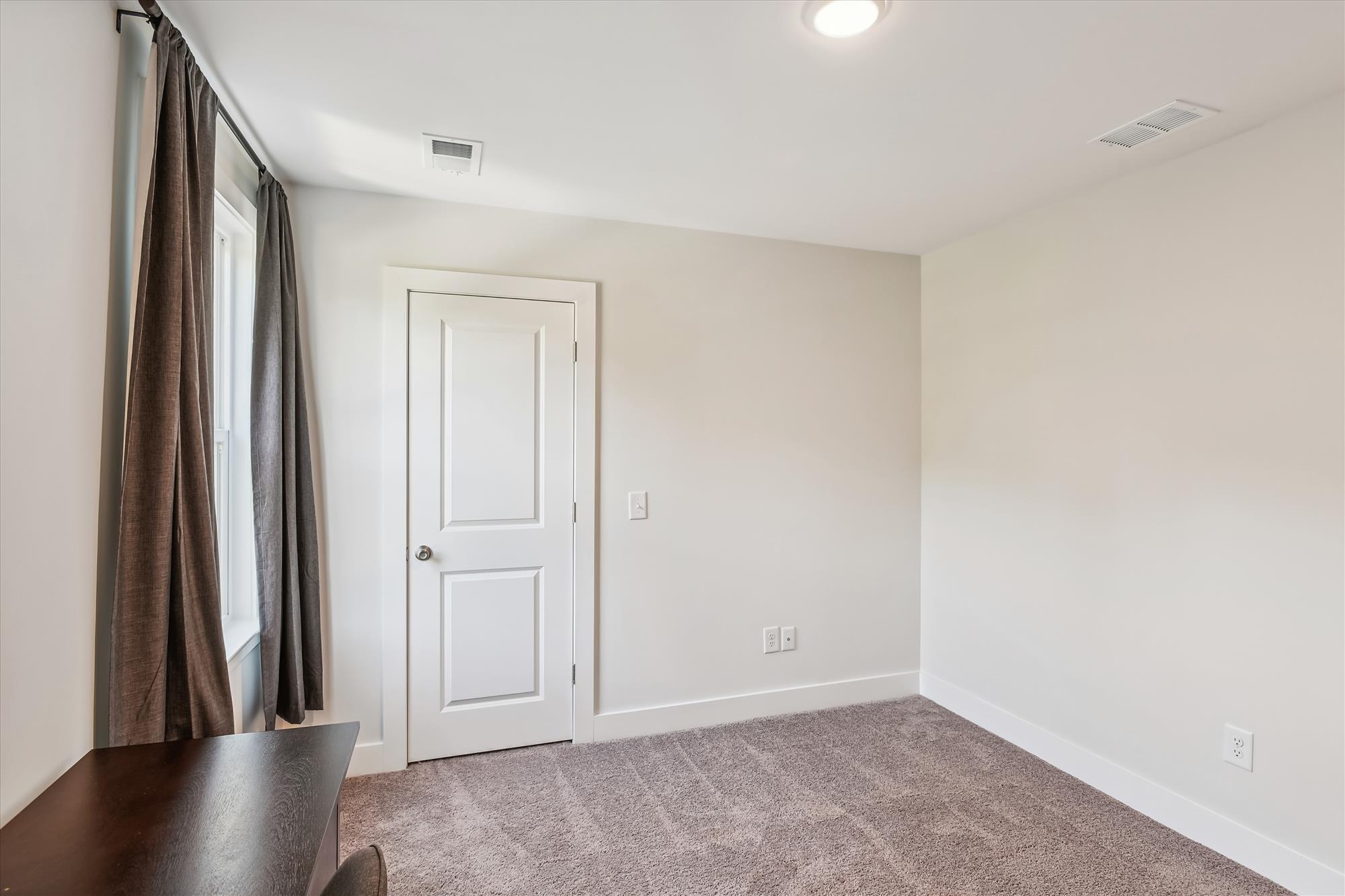 2874 Landed Gentry Way