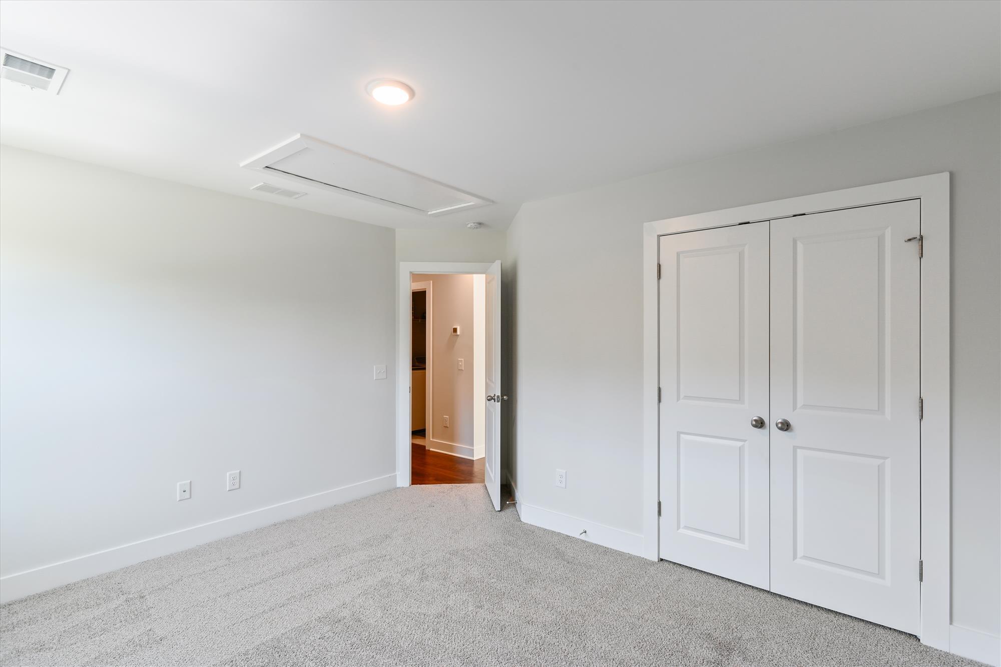 2874 Landed Gentry Way