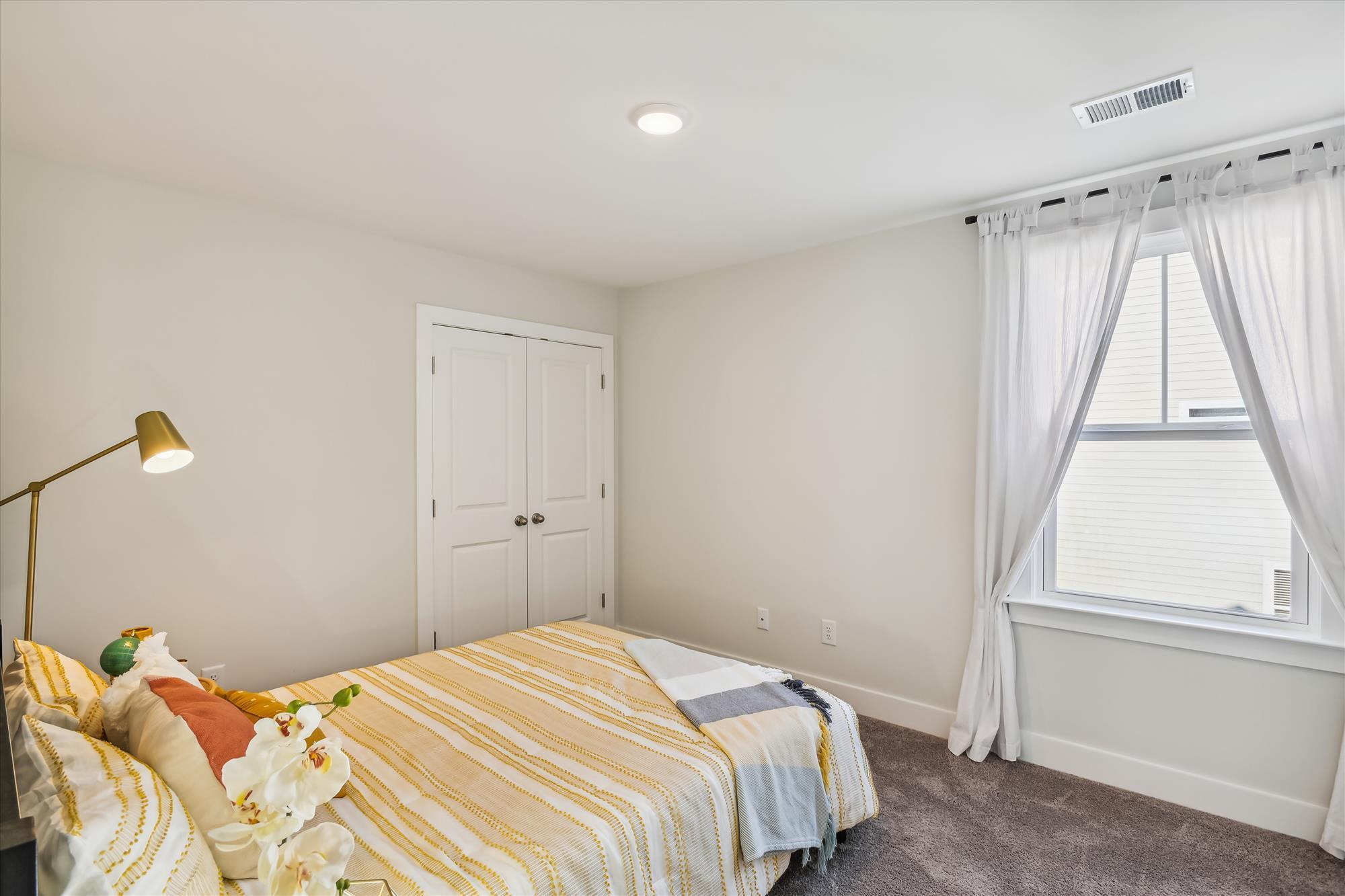 2874 Landed Gentry Way