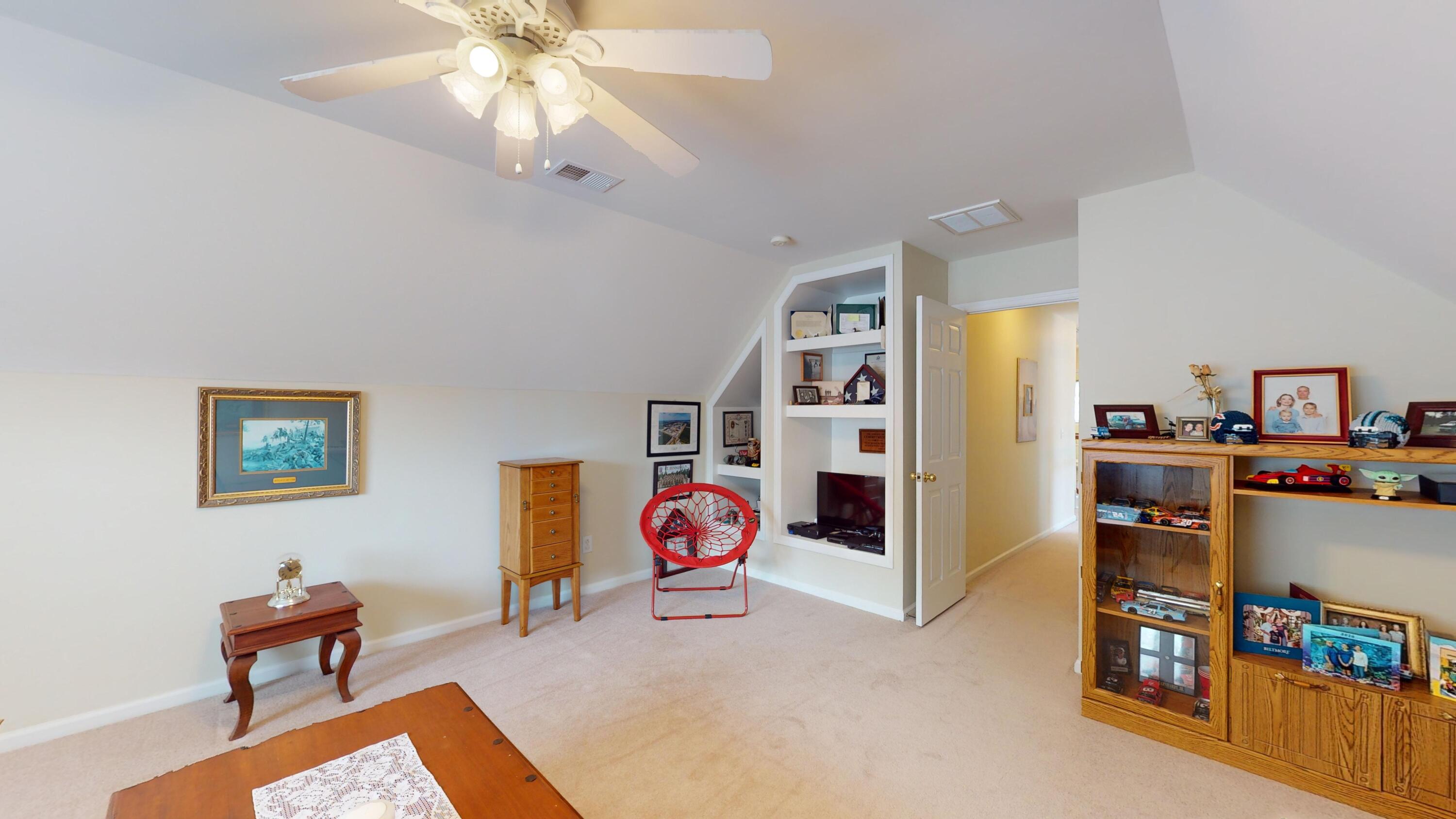 1477 Coopers Hawk Drive