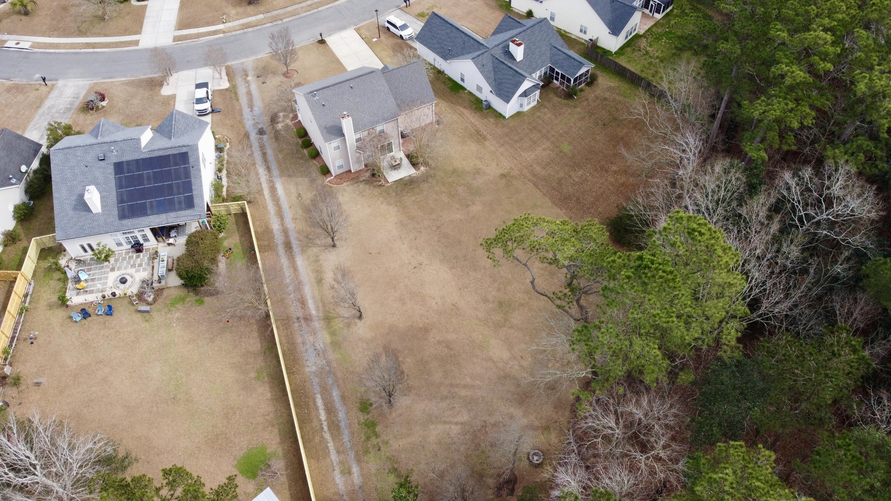 1477 Coopers Hawk Drive