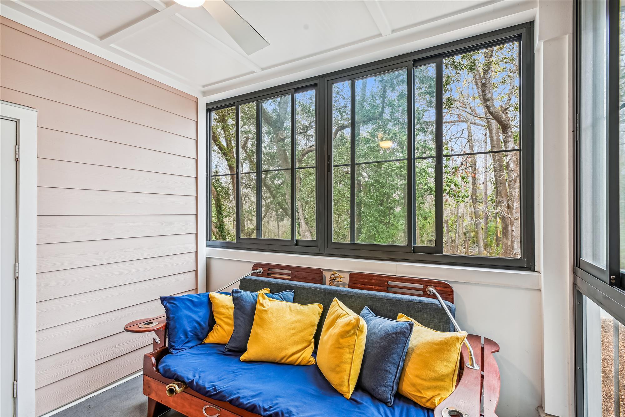 1025 Riverland Woods Place # 213