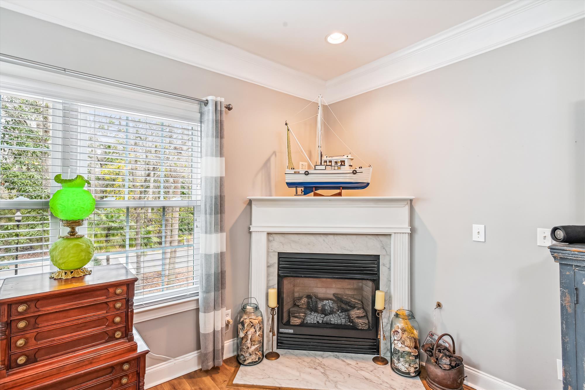 1025 Riverland Woods Place # 213