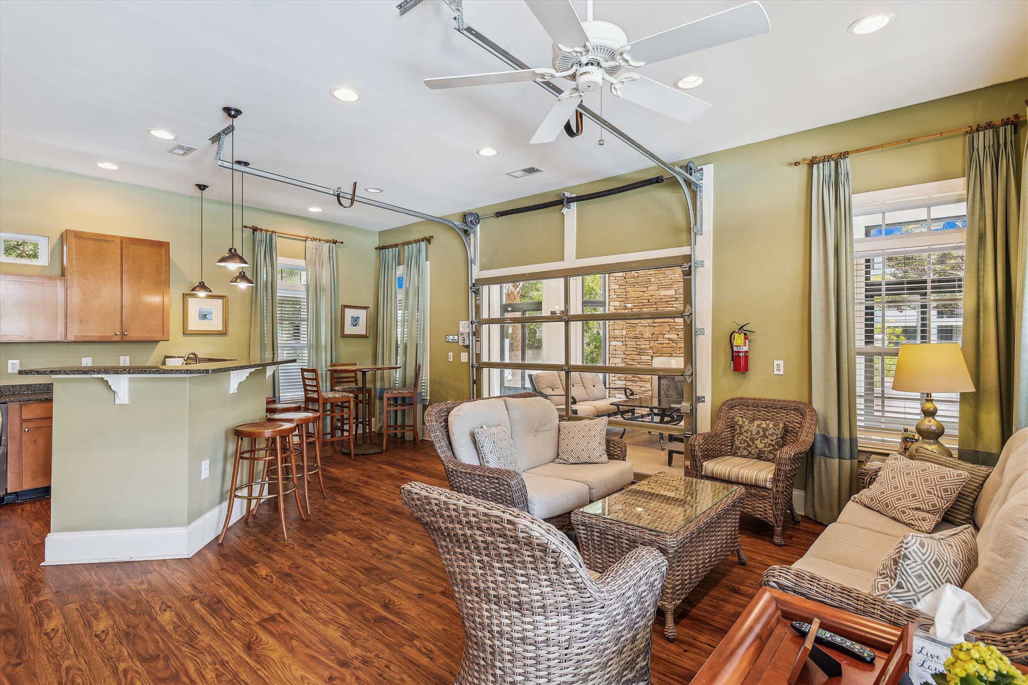 1025 Riverland Woods Place # 213